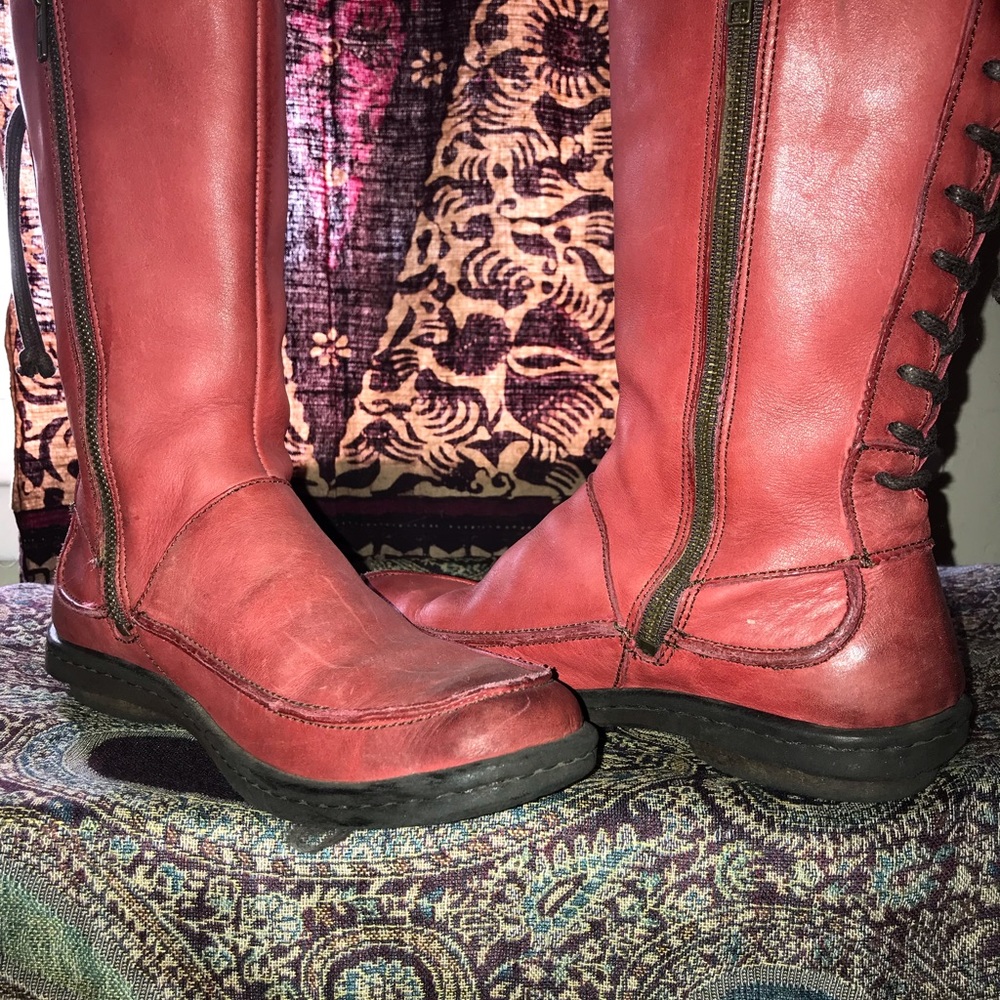 Born Leather Boots